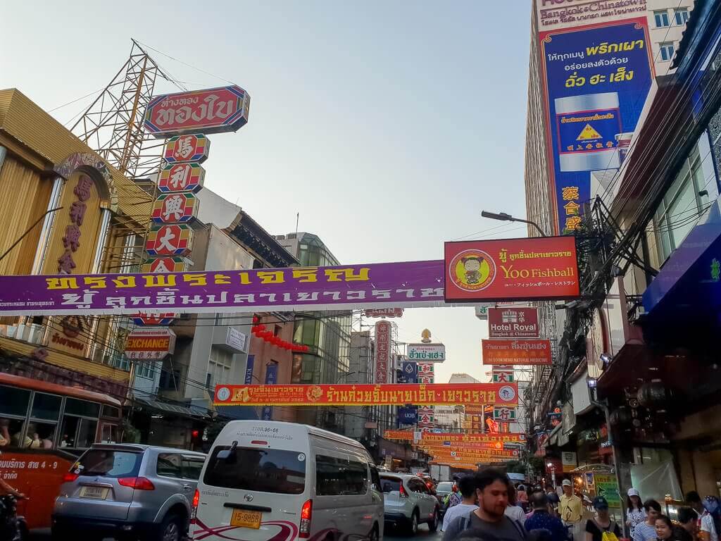 Straße in Chinatown Bangkok
