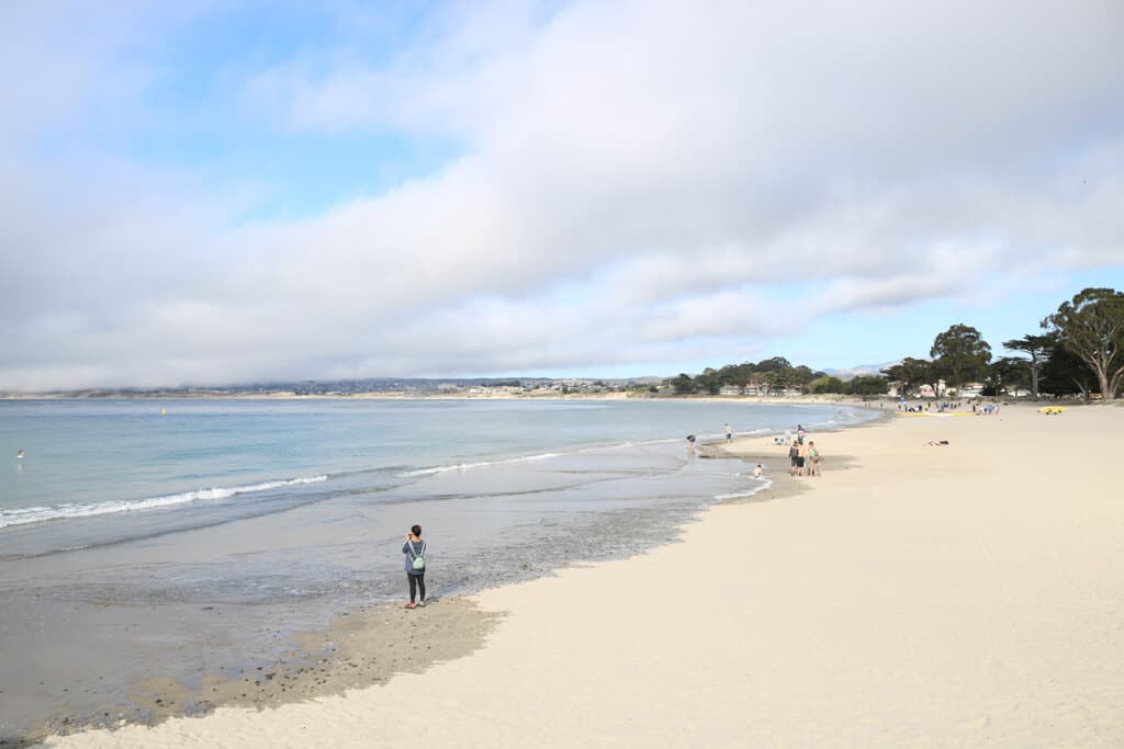 Sandstrand und Meer