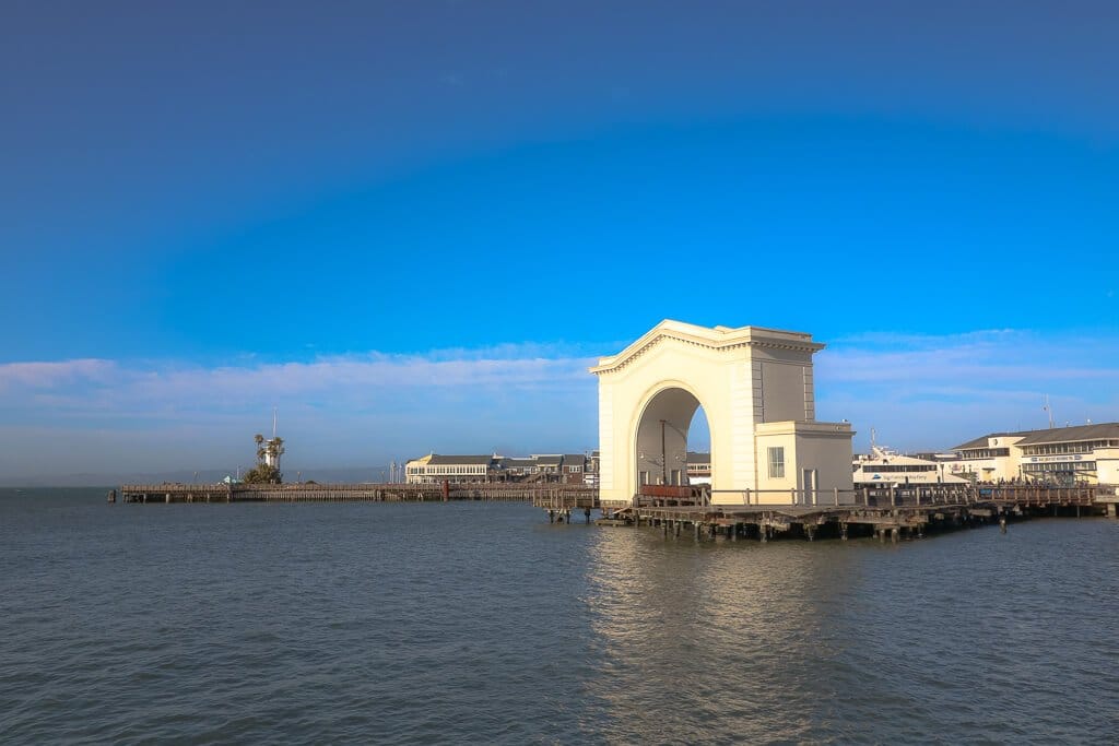 San Francisco_Fishermans Wharf_ Pier 43 Ferry Arch