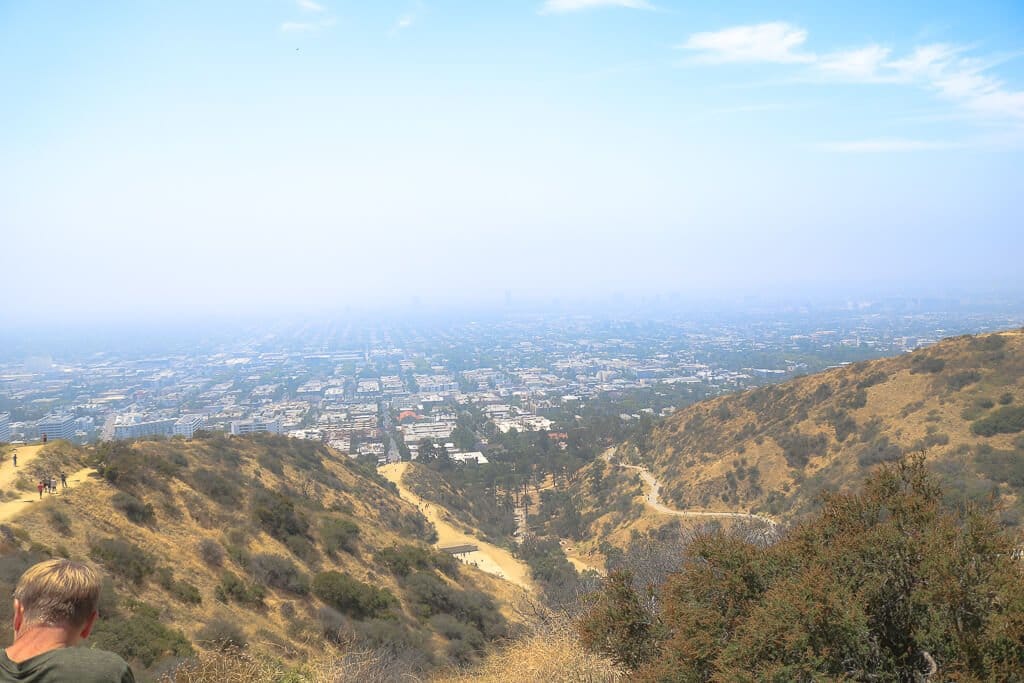 Los Angeles - Runyon Canyon Park mit Ausblick über LA