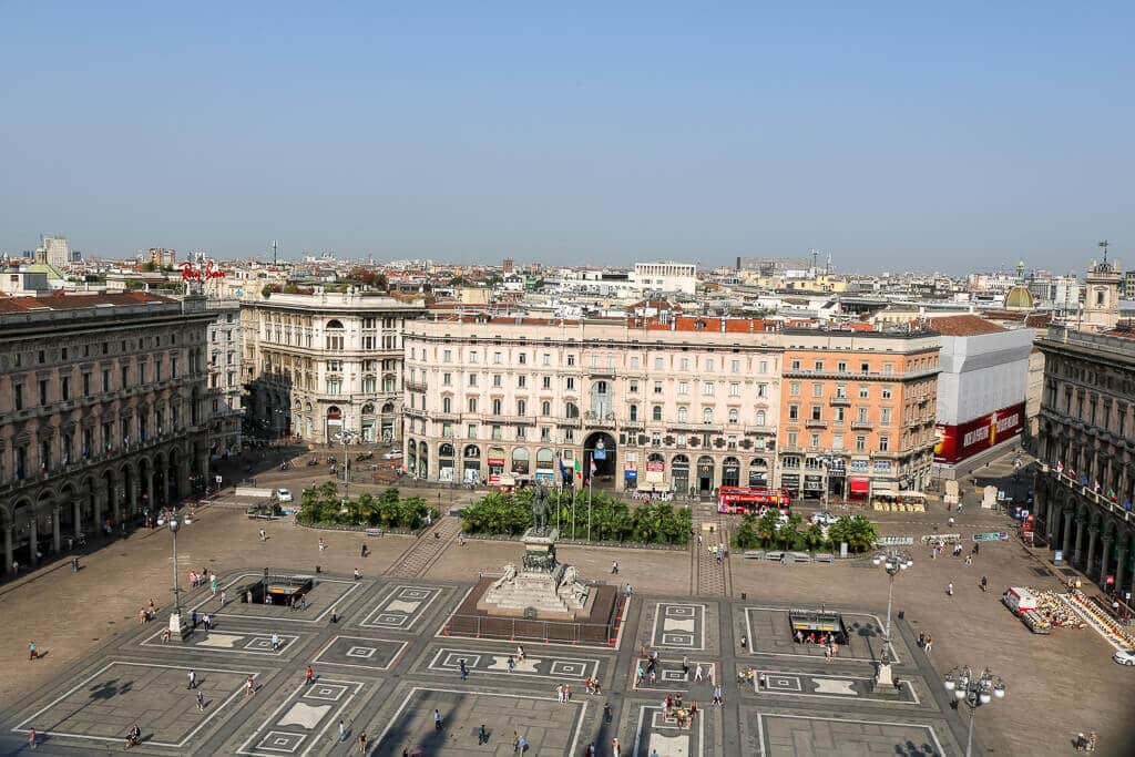 Ausblick über den Domplatz von den Domterrassen aus