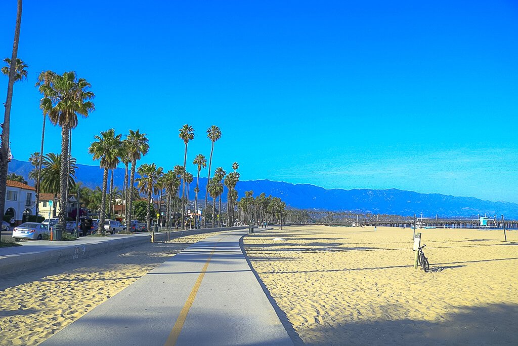 Santa Barbara - Strand - Palmen - Strandpromenade